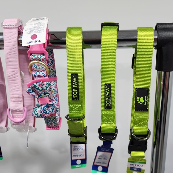 Collars - Picture 3 of 6